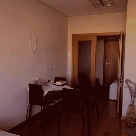 Eliesse Haus *